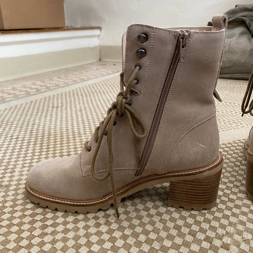 Seychelles boots